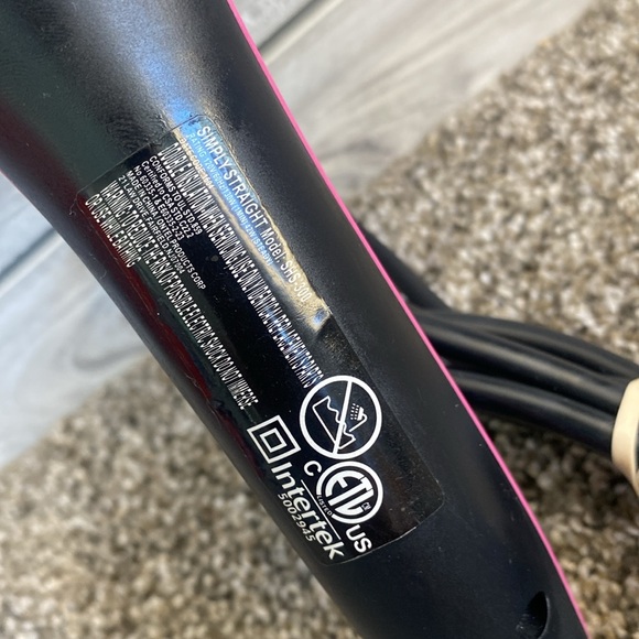 Simply Straight Ceramic Straightening Brush, Fast and Easy to Use, As Seen on TV - Picture 7 of 7